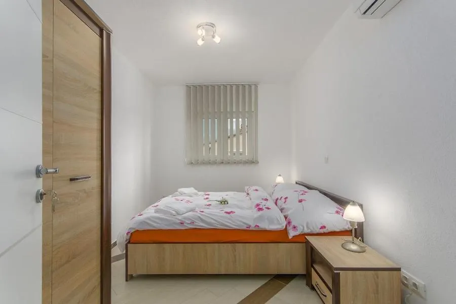Apartment Villa Filo Appartments Umag Croatia