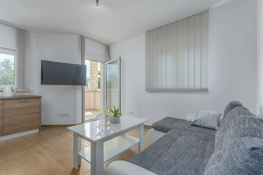 Villa Filo Appartments Umag Croatia